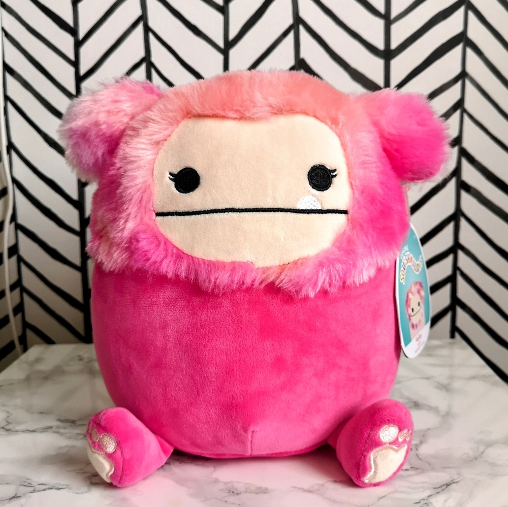 8-in Hailey Squishmallows